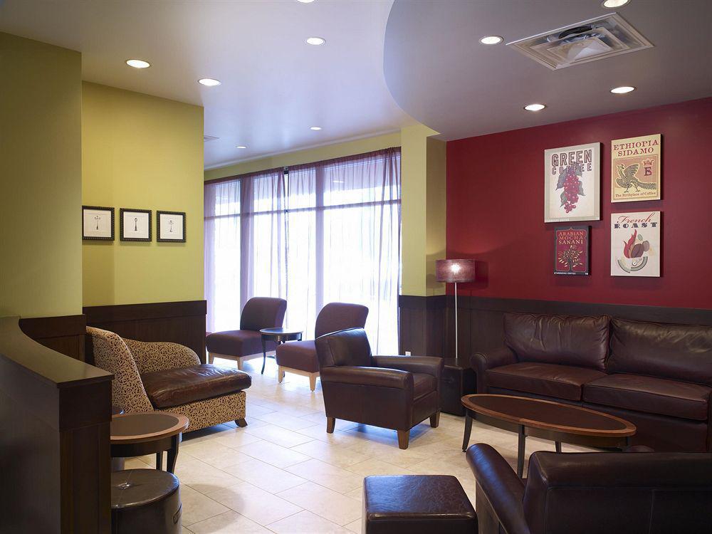 Sheraton Vancouver Airport Hotel Ричмънд Екстериор снимка
